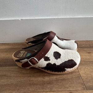 MIA Brown and White Clogs